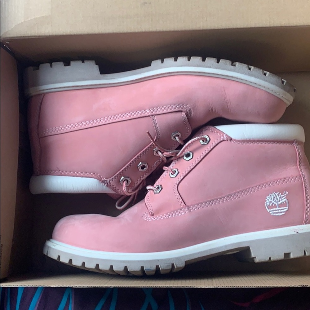 Women’s Low Pink Timberlands